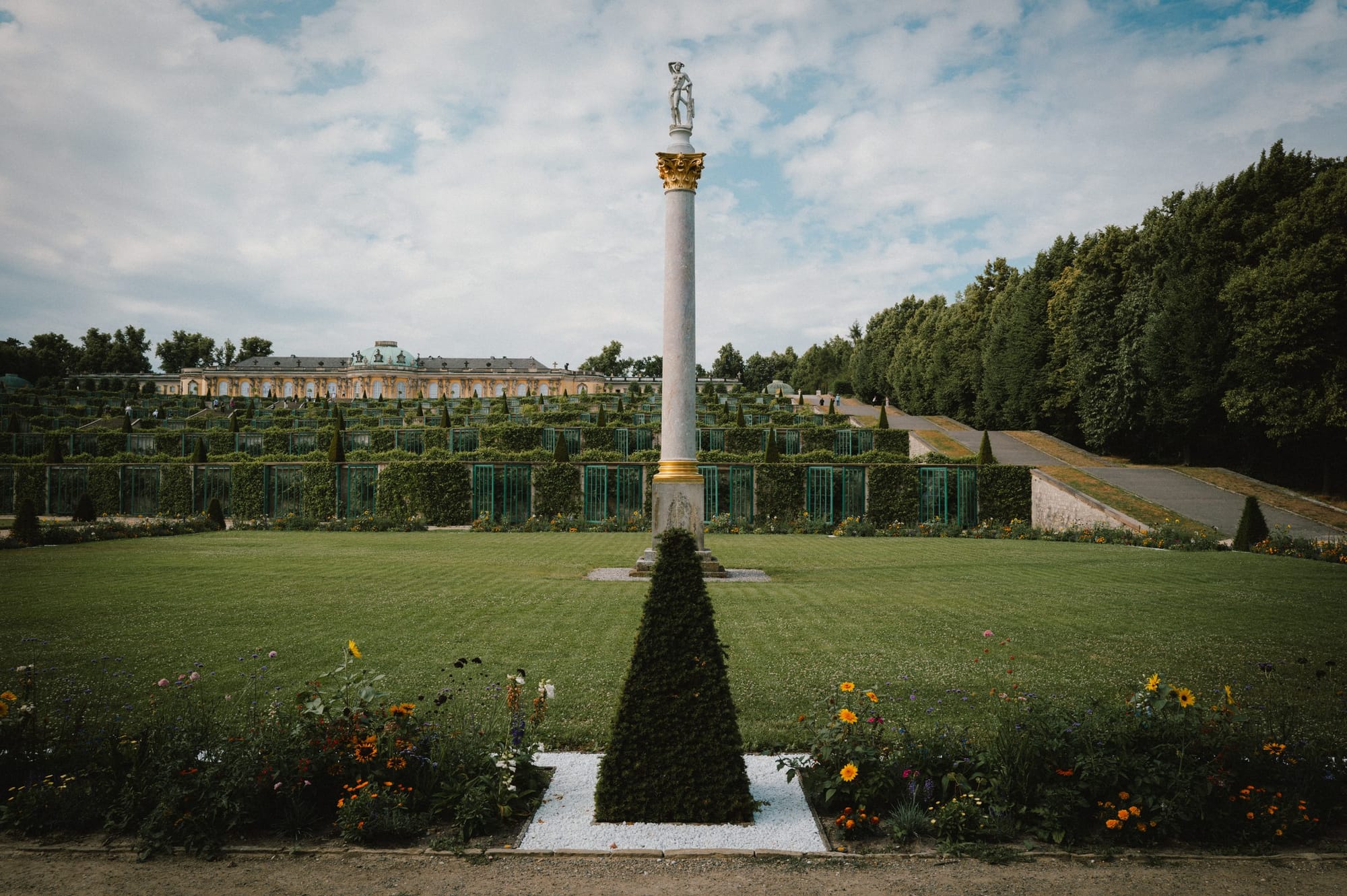 A column in the palace garden