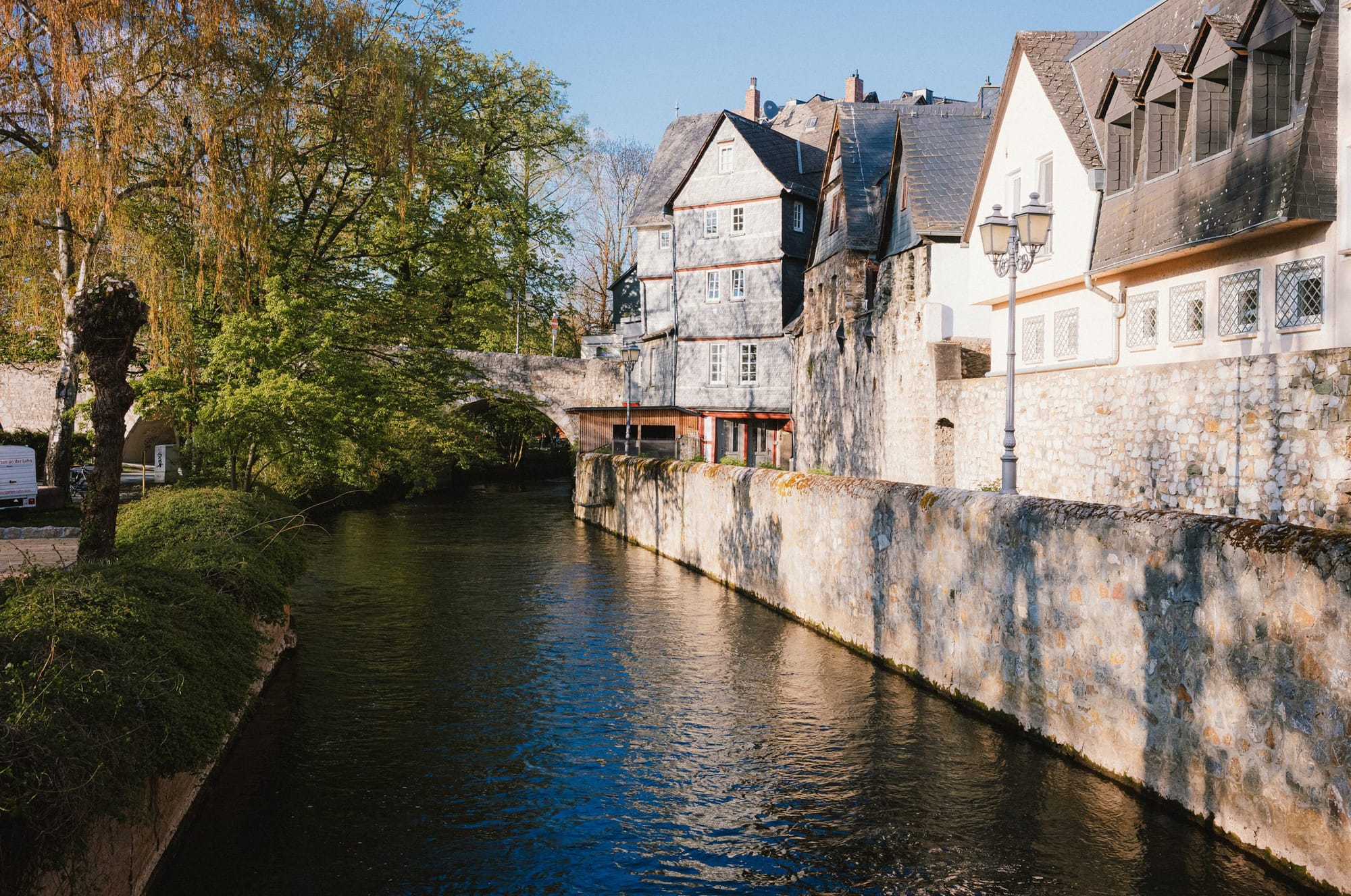 The river Lahn and the old town wall