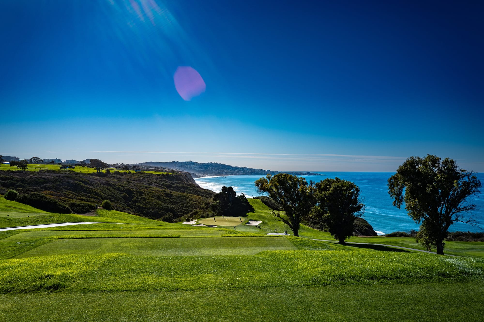 A golf course above the Pacific
