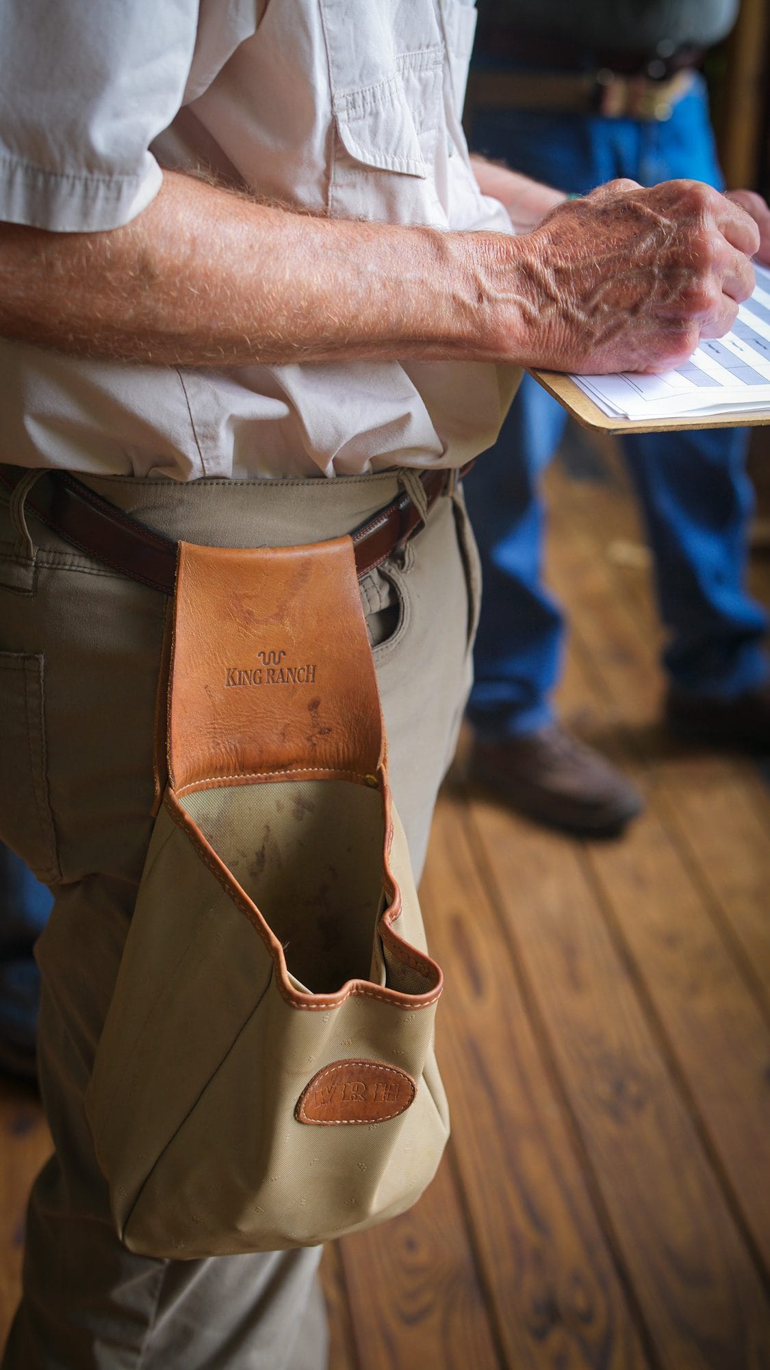 A shell pouch and a scorecard