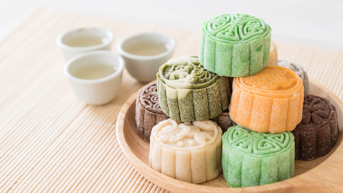 SaaS 102 #17 What Mooncakes and PLG Have in Common