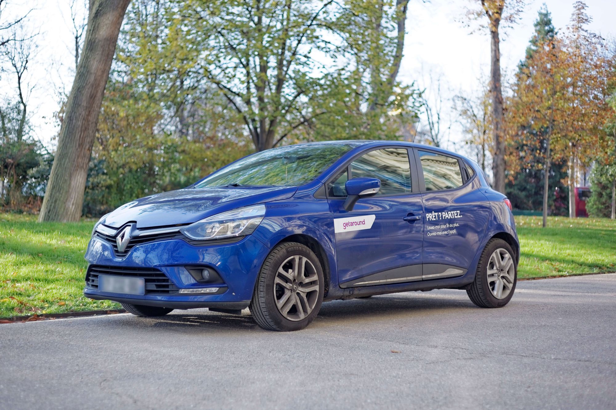 Conoce cuáles son generalmente los requisitos para alquilar un coche en España