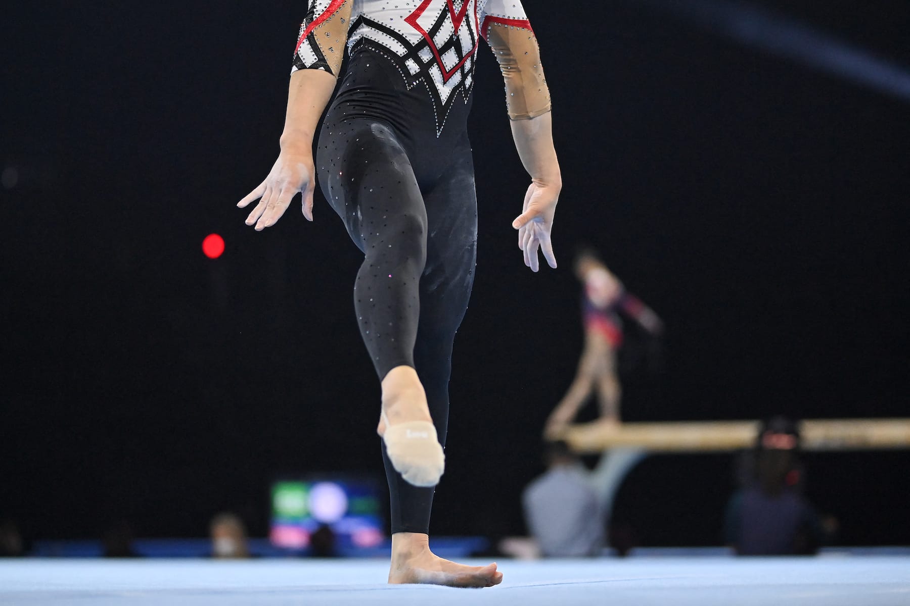 New Zeland female gymants uniform change