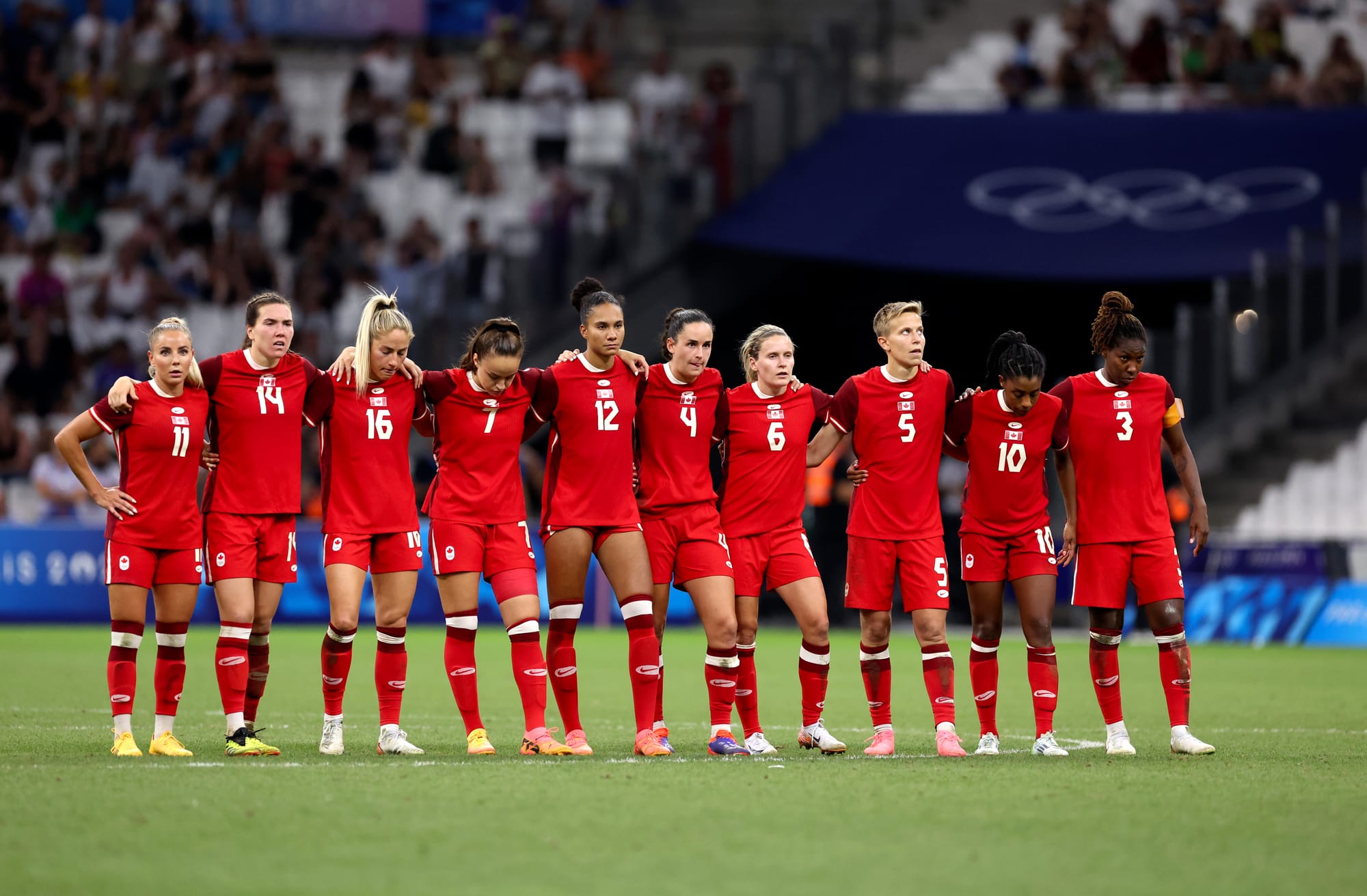 Canada football team spy on newzealand team practice