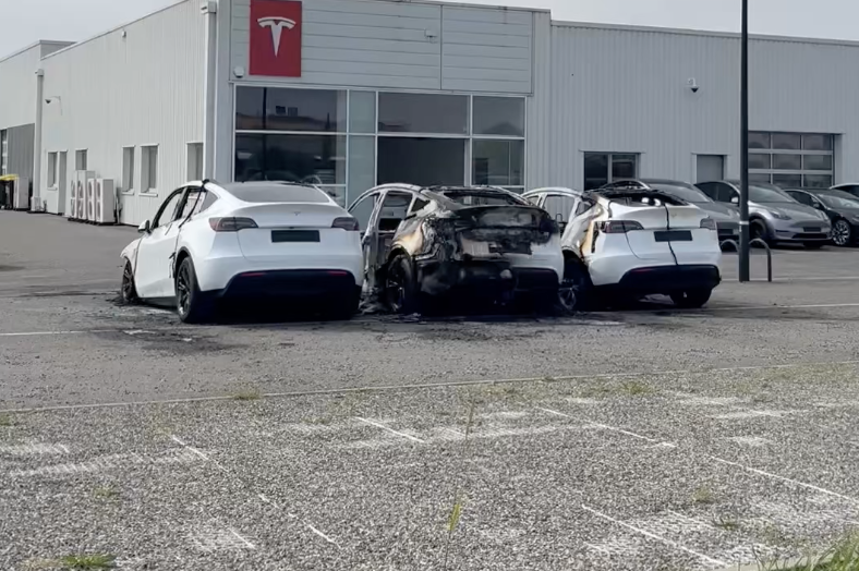 tesla cars set fire