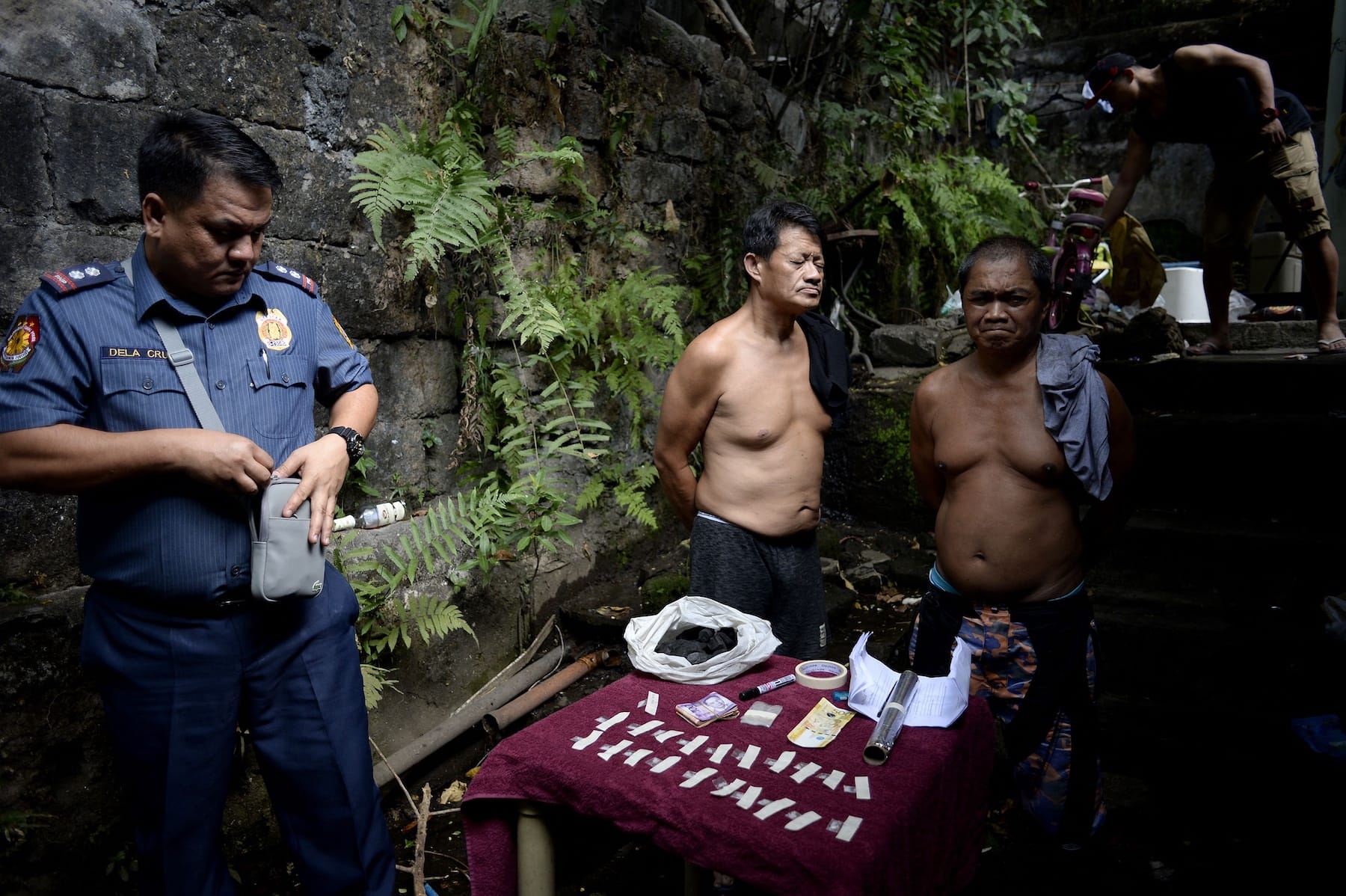 philippines police drug bust