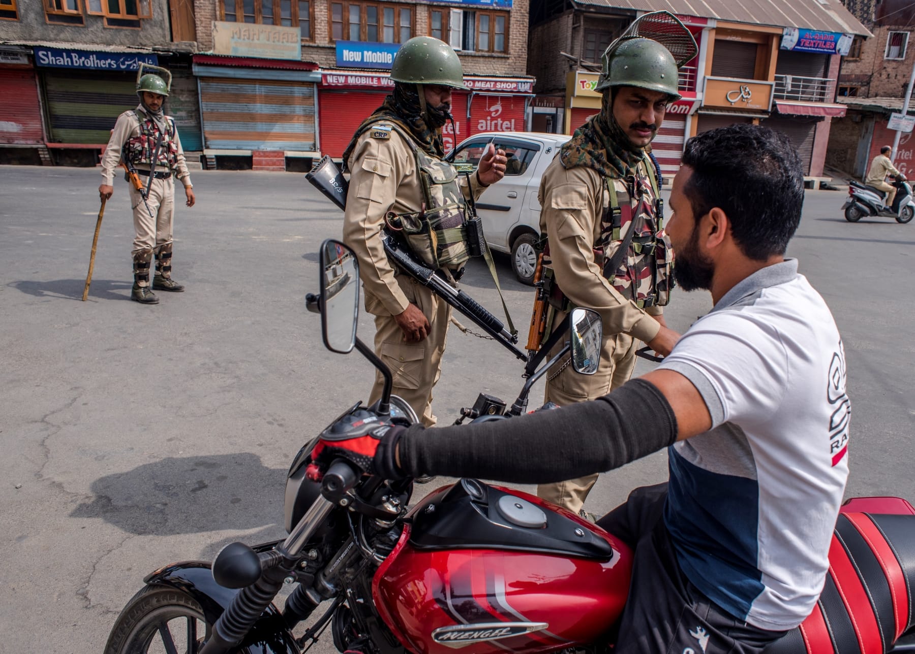 india pakistan kashmir 2025 pahalgam tourists TRF