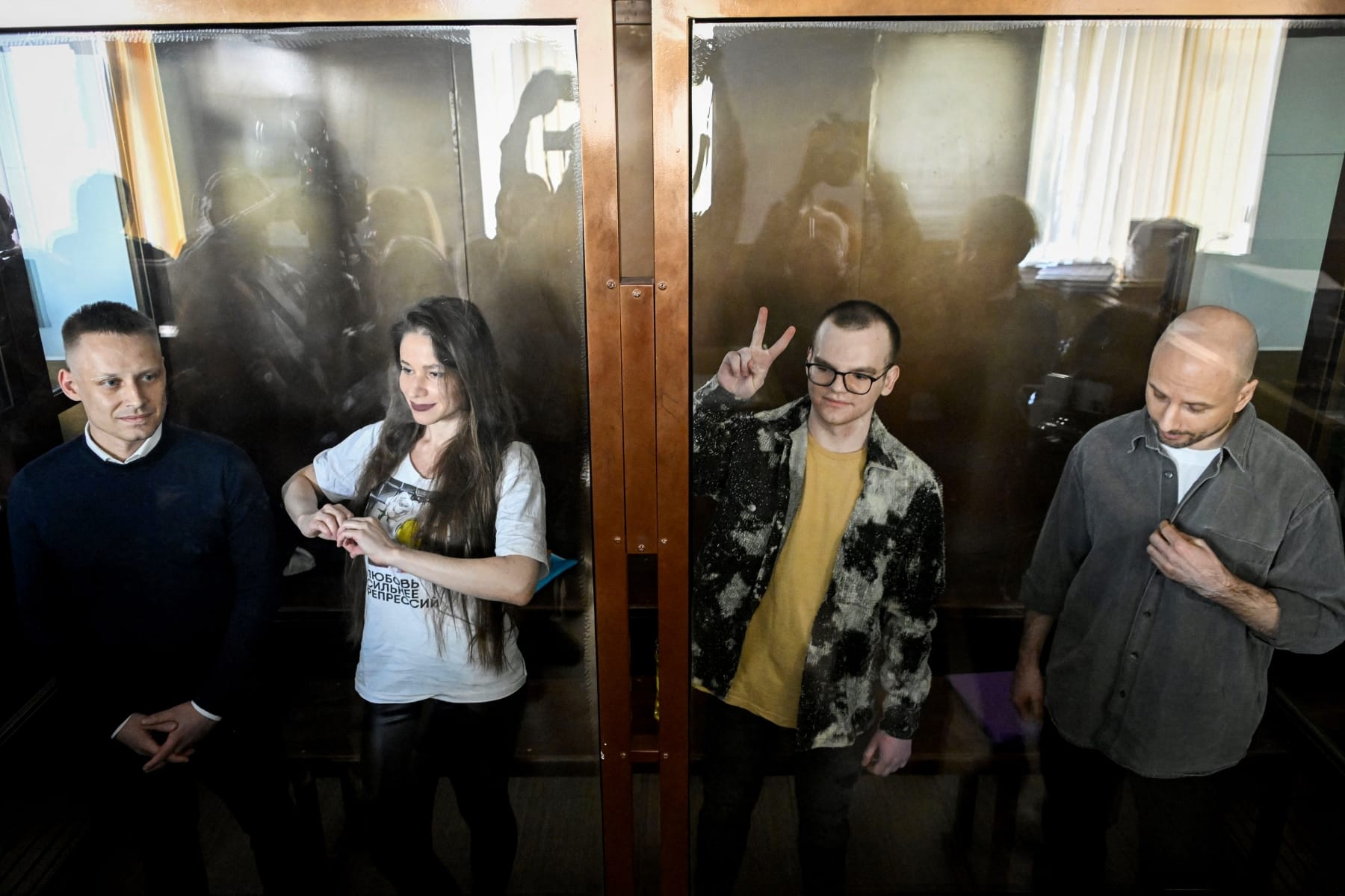 russia jail journalists alexei navalny FBK