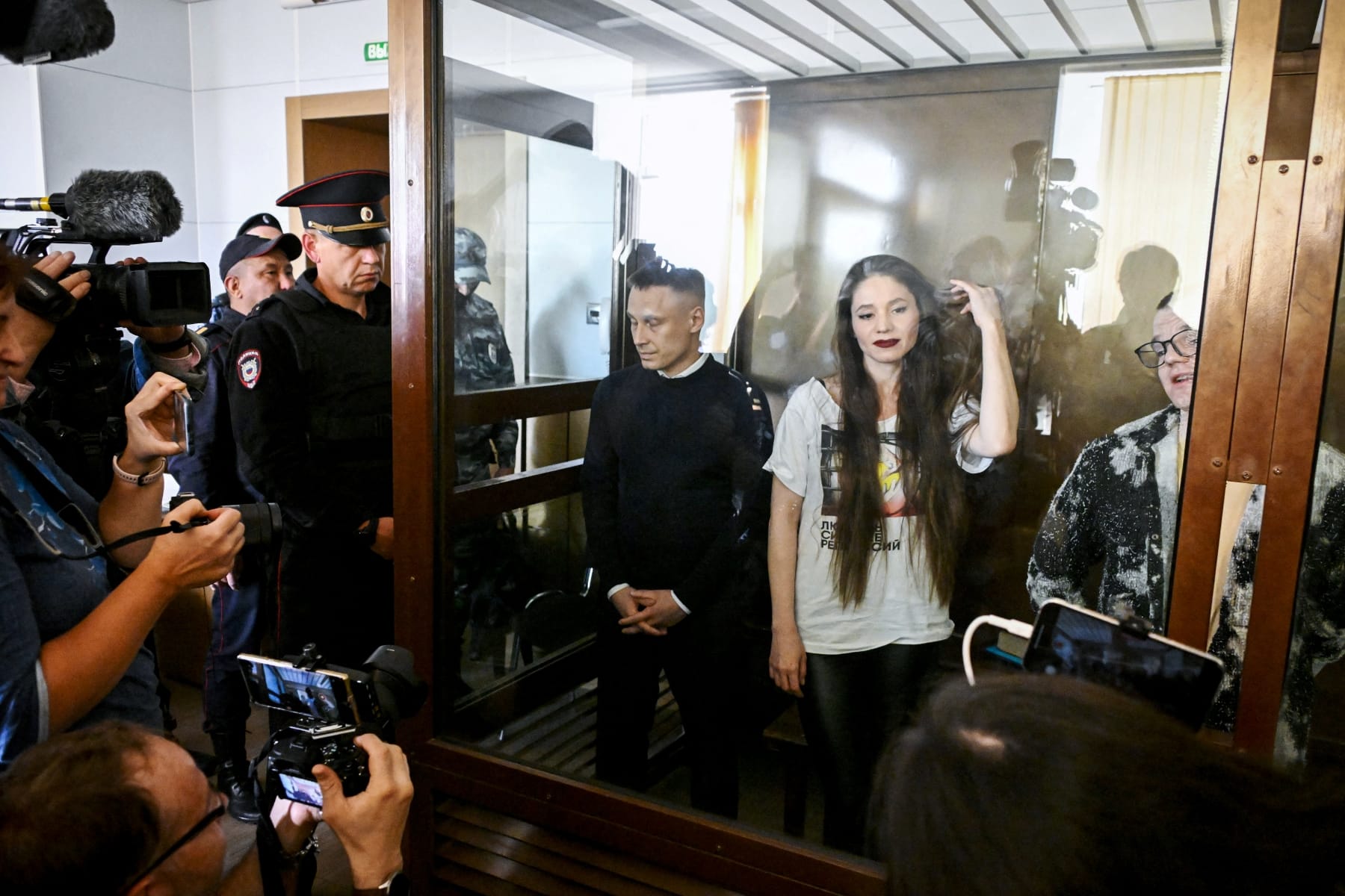 russia jail journalists alexei navalny FBK