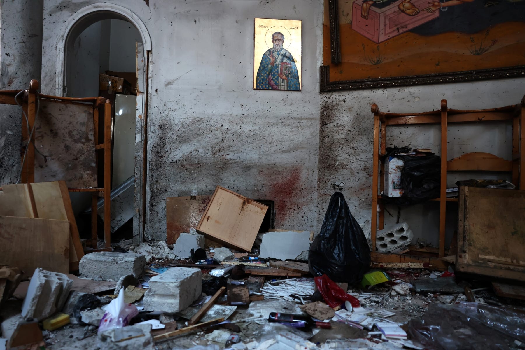 syria suicide bomber church damascus