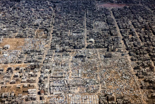 gaza airdrop aerial photos israel destructions