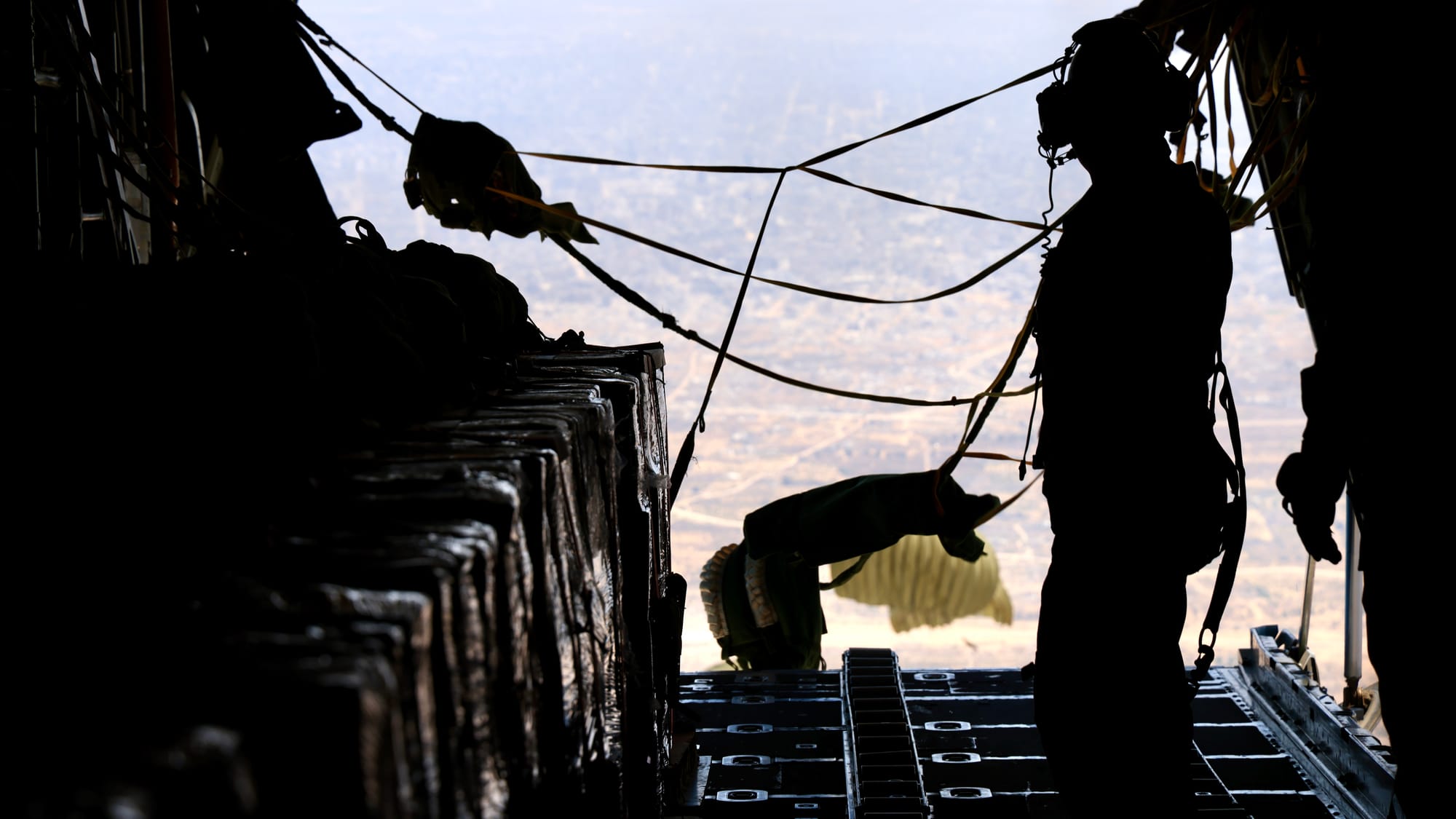 gaza airdrop aerial photos israel destructions