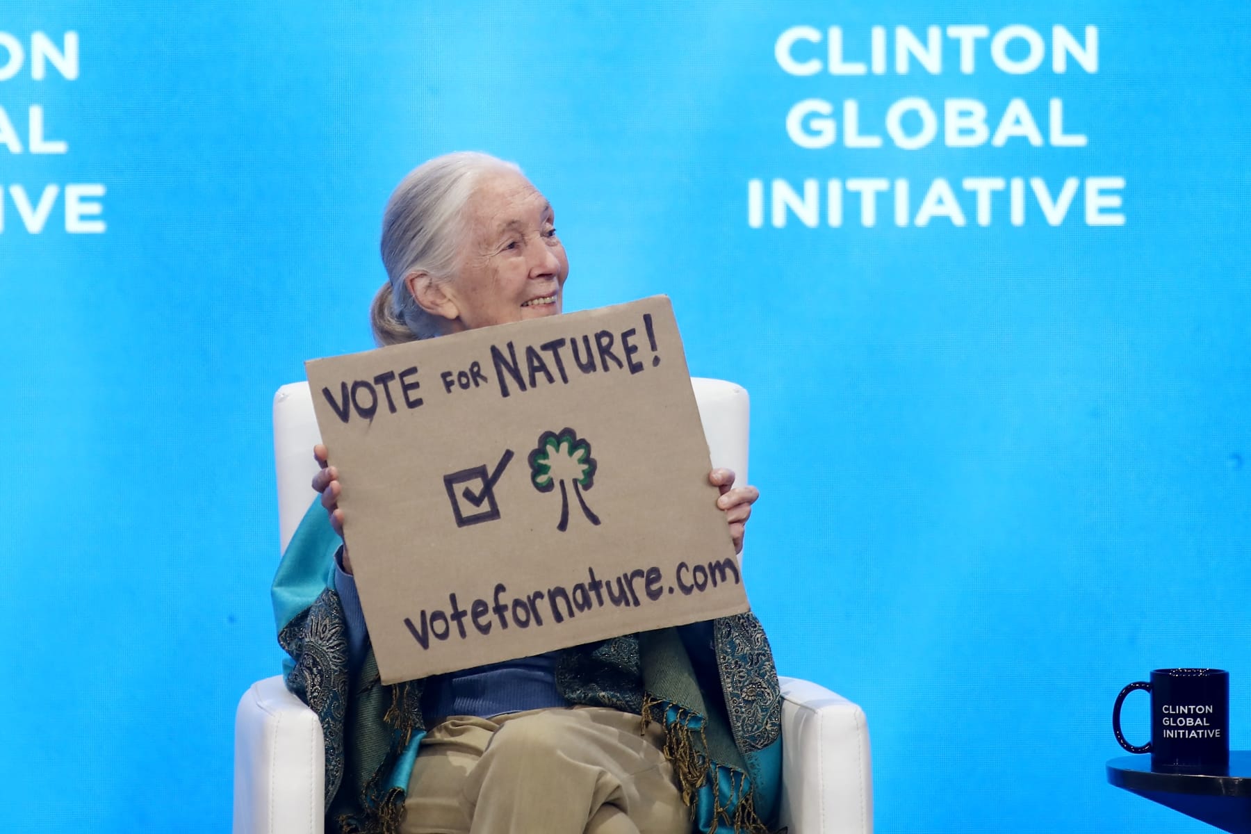 jane goodall died primatologist