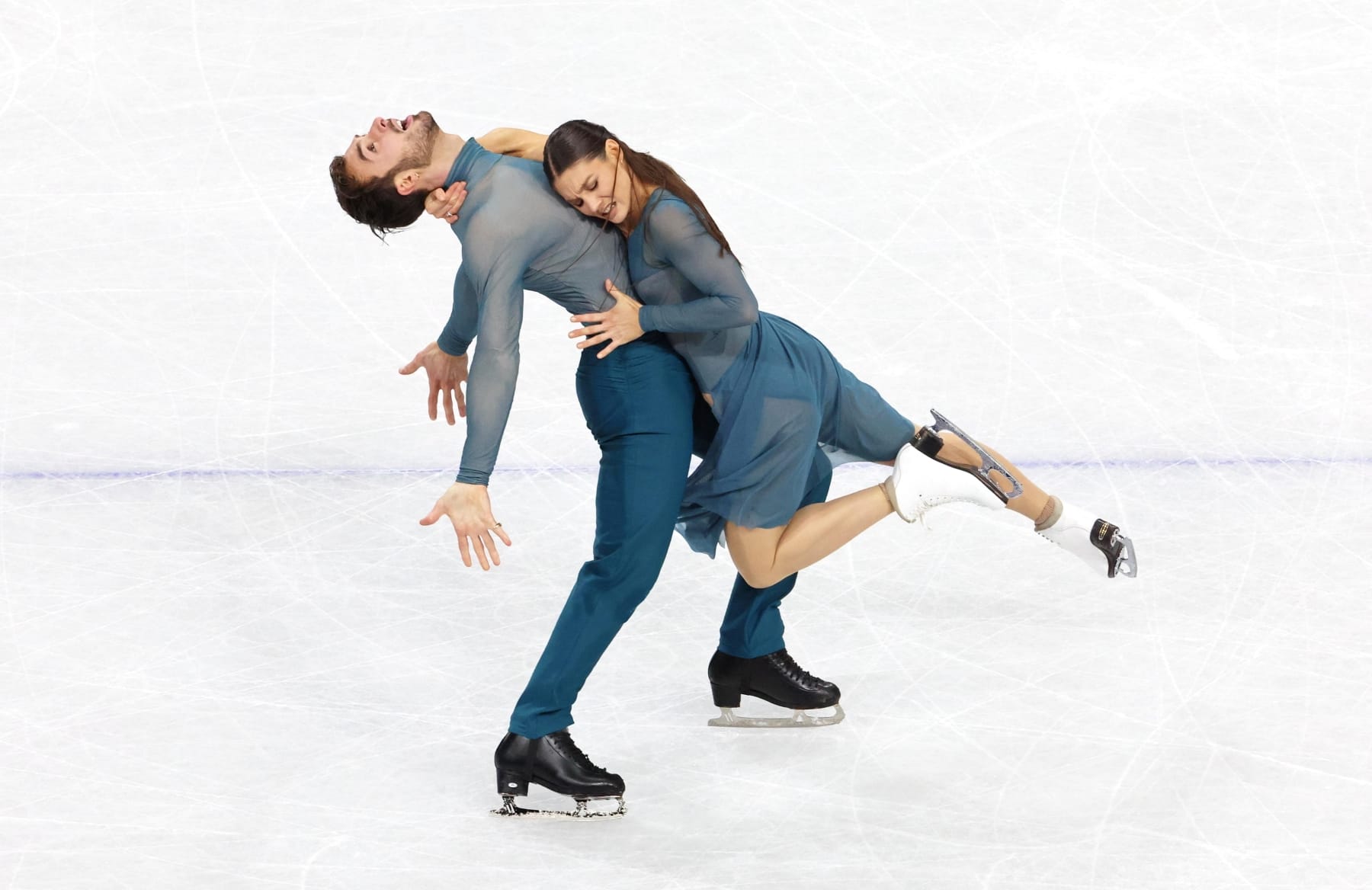 france fournier beaudry cizeron ice dancers controversy disney villains