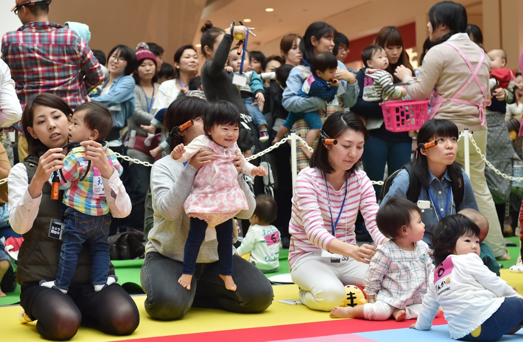 japan first mayor maternity leave Kawata Shoto