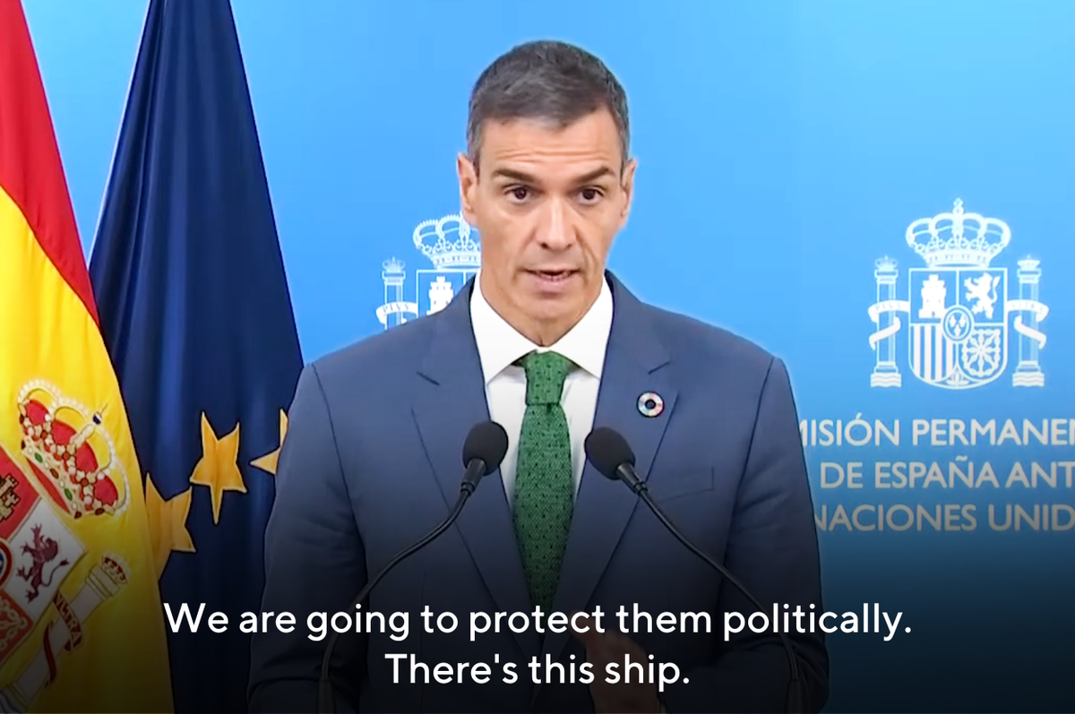 spain italy warship flotilla protect gaza