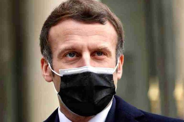 emmanuel macron positive covid 19