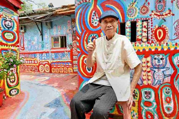 taiwan rainbow village defaced taichung