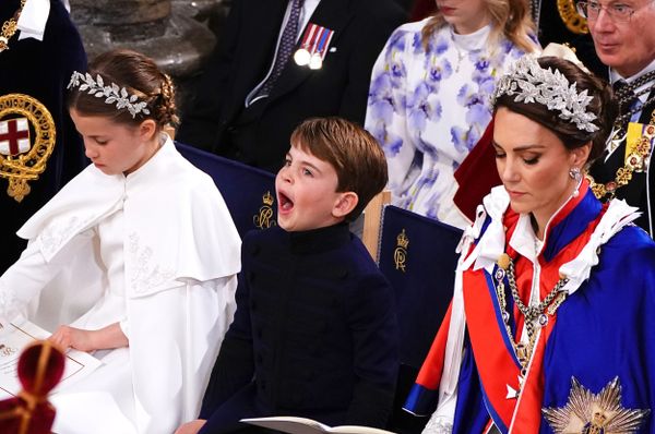 prince louis yawn coronation wave