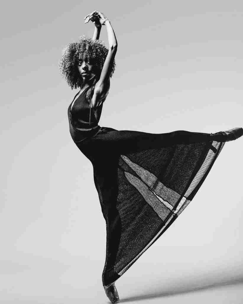 Chloé Lopes Gomes performs ballet.