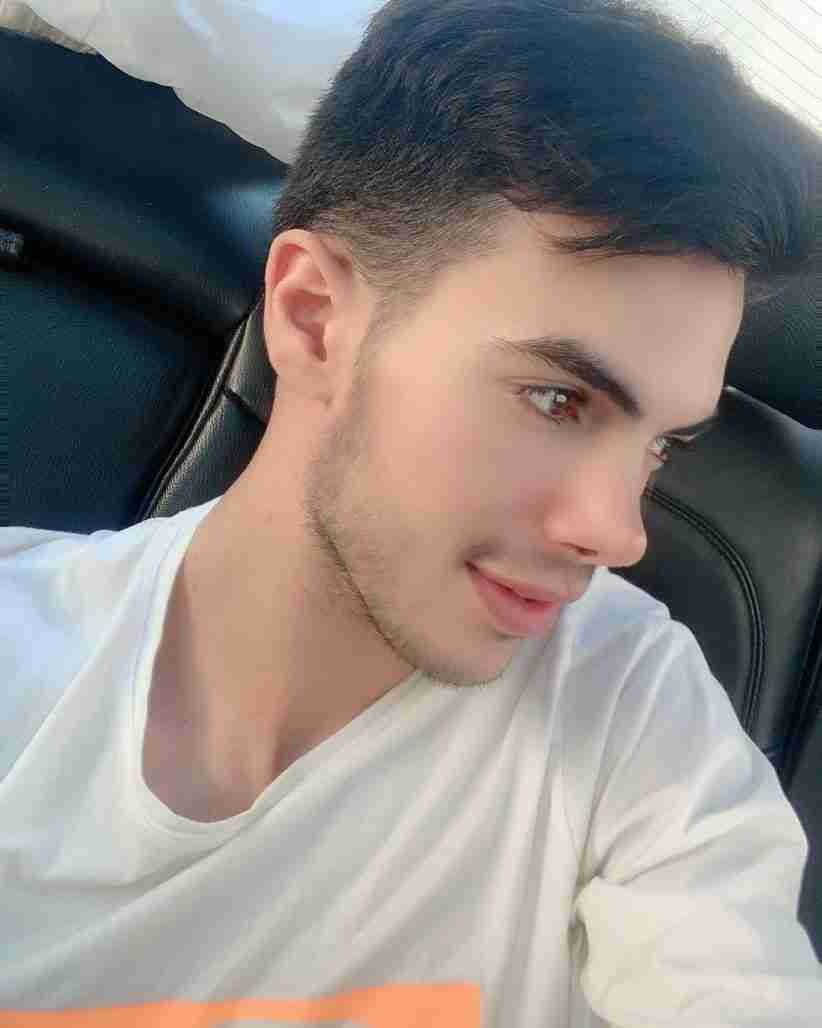 Alireza  Fazeli Monfared's selfie