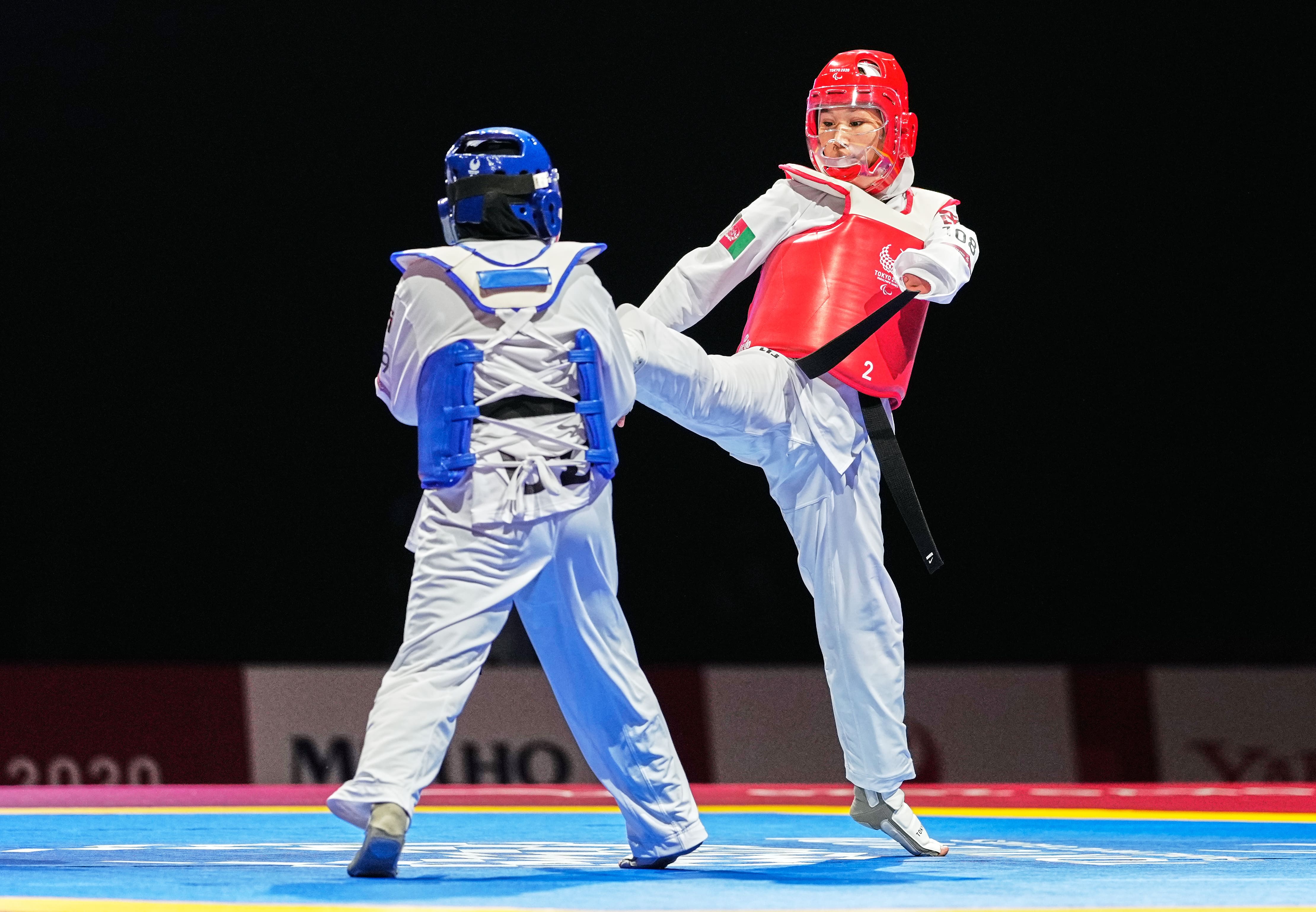 afghan paralympians tokyo 2020 zakia khudadadi hossain rasouli