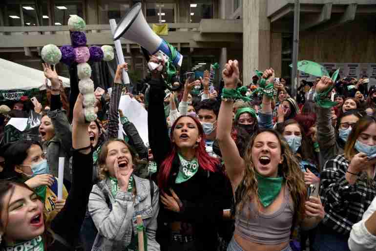 colombia abortion decriminalized
