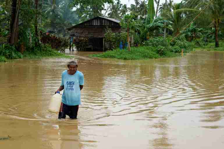 philippines typhoon megi agaton flood landslides