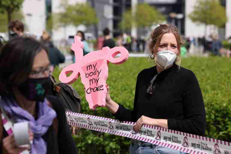 germany doctors abortion advertising ban abolished