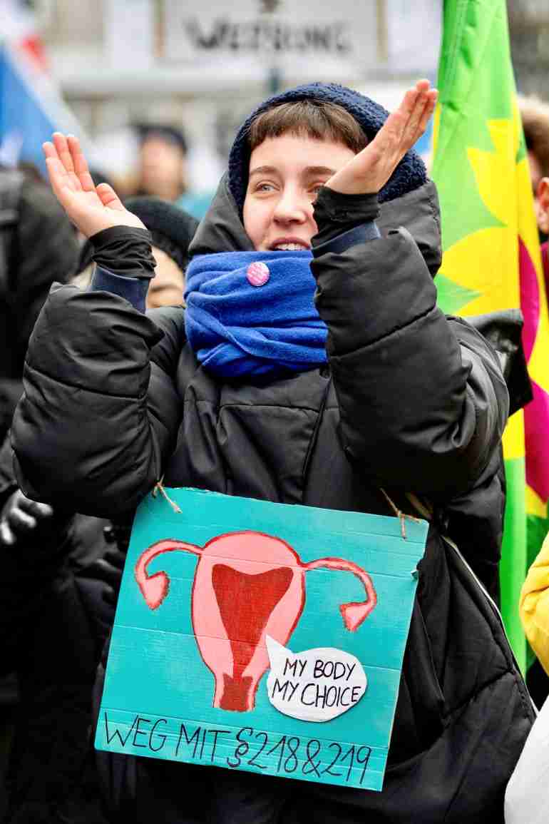 germany doctors abortion advertising ban abolished