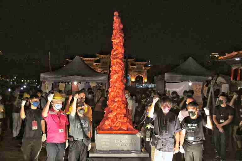 taiwan tianamen square vigil hong kong banned