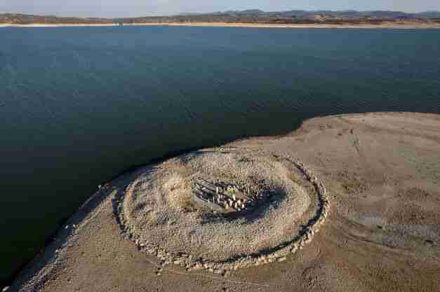 spanish stonehenge drought dolmen guadalperal