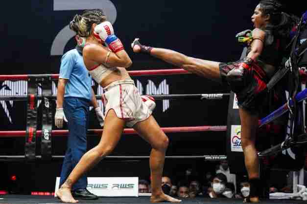 thailand muay thai women rajadamnern stadium