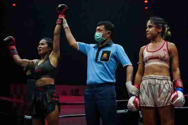 thailand muay thai women rajadamnern stadium