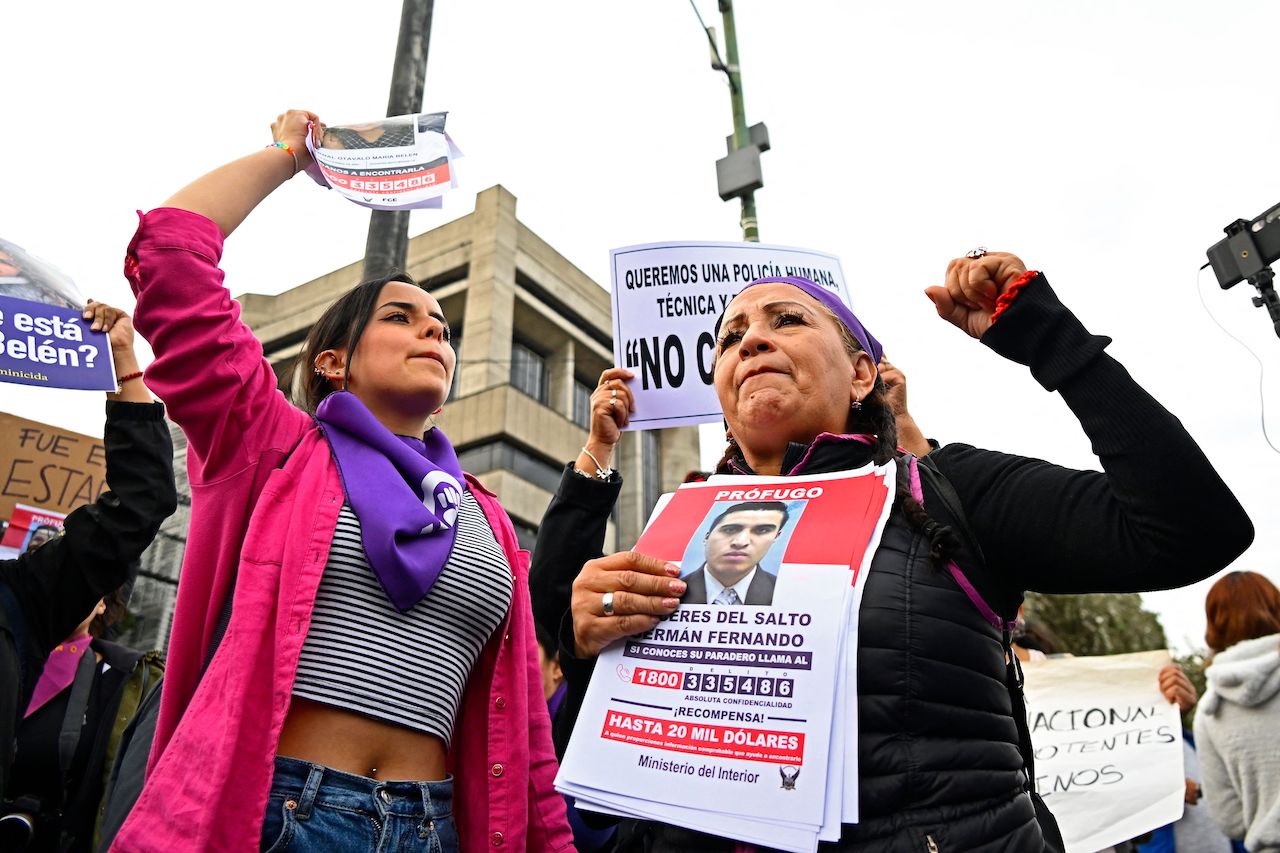 ecuador maria belen bernal dead police academy
