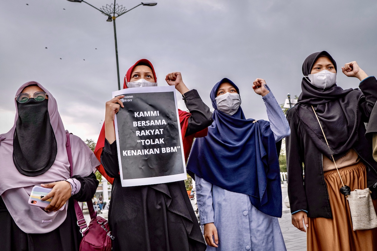 indonesia fuel protests