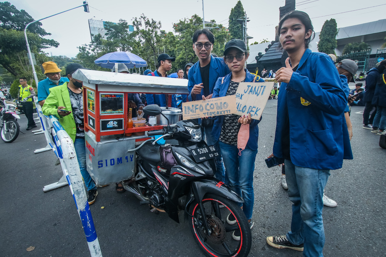 indonesia fuel protests