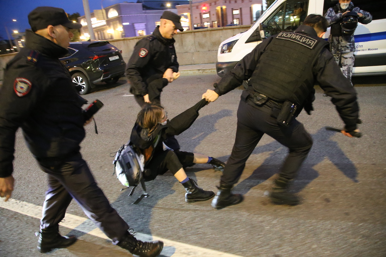 russia protests putin partial mobilization ukraine