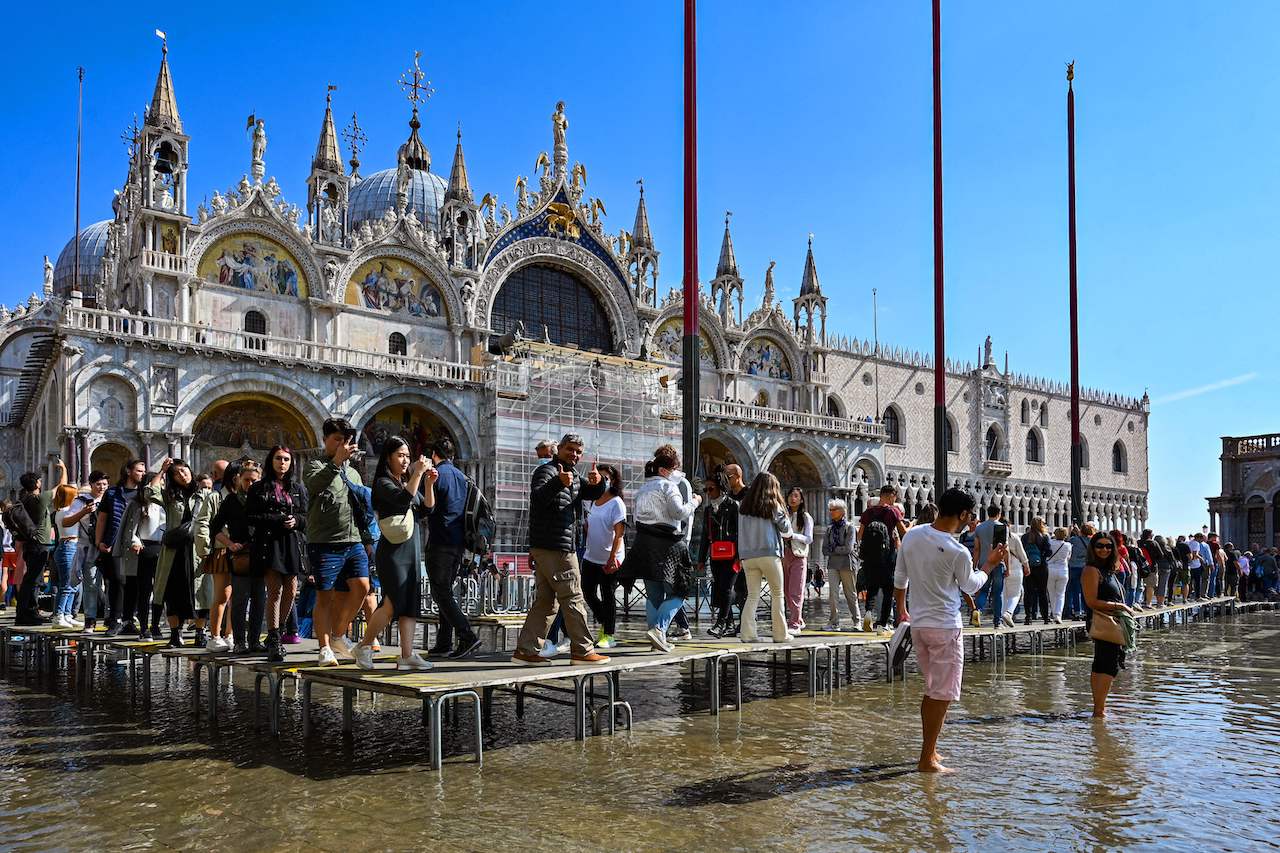 venice flood st marks square 2022