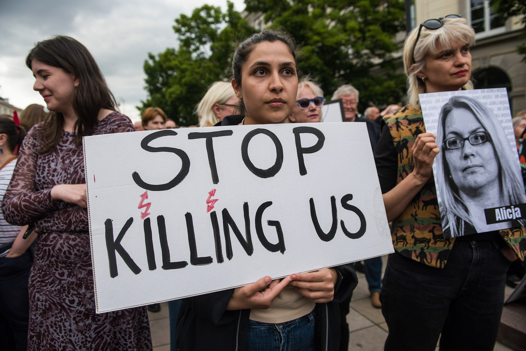 poland woman abortion rights