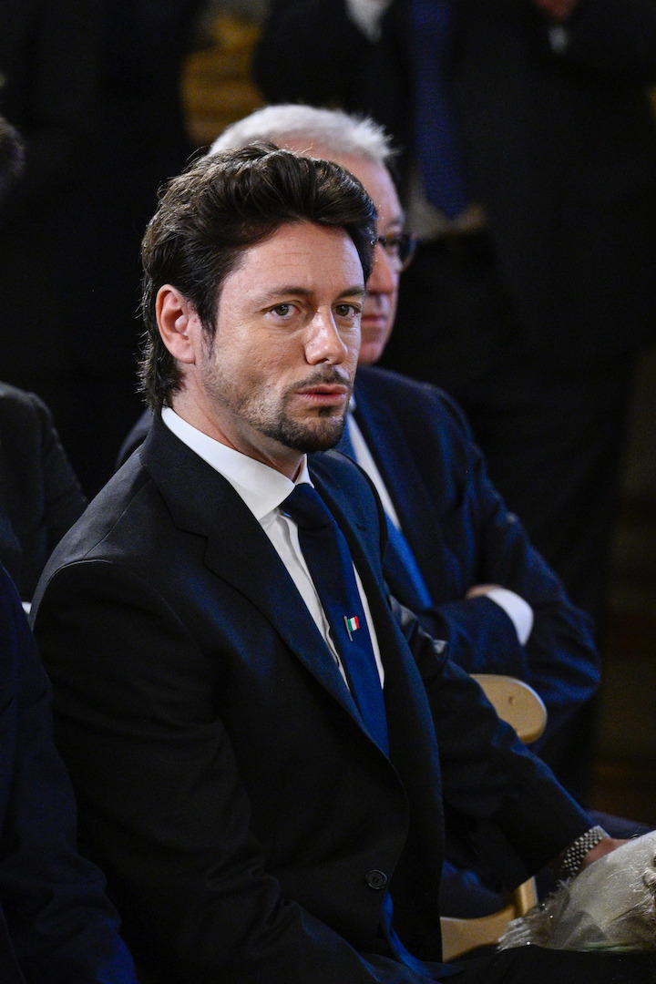 andrea giambruno giorgia meloni partner victim blaming gang rape