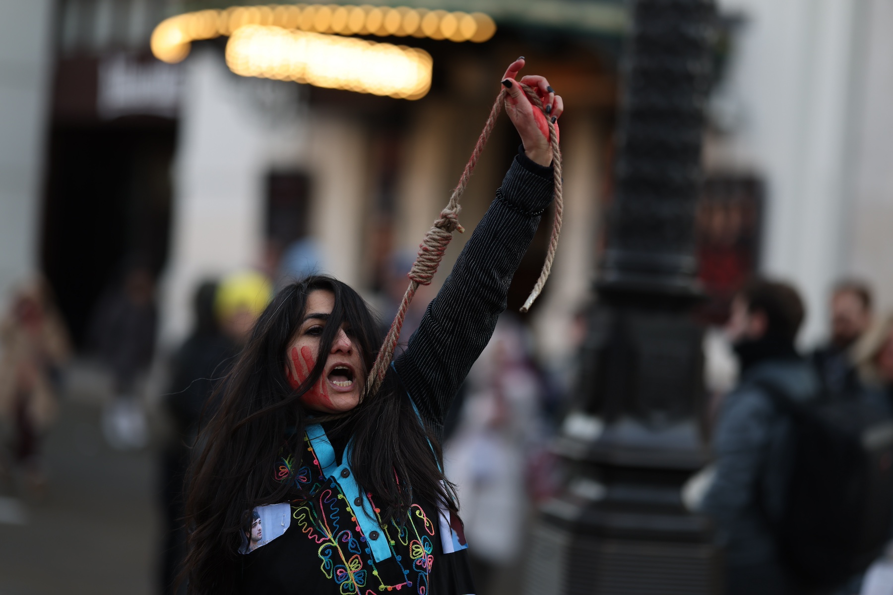 women revolution and against executions in Iran