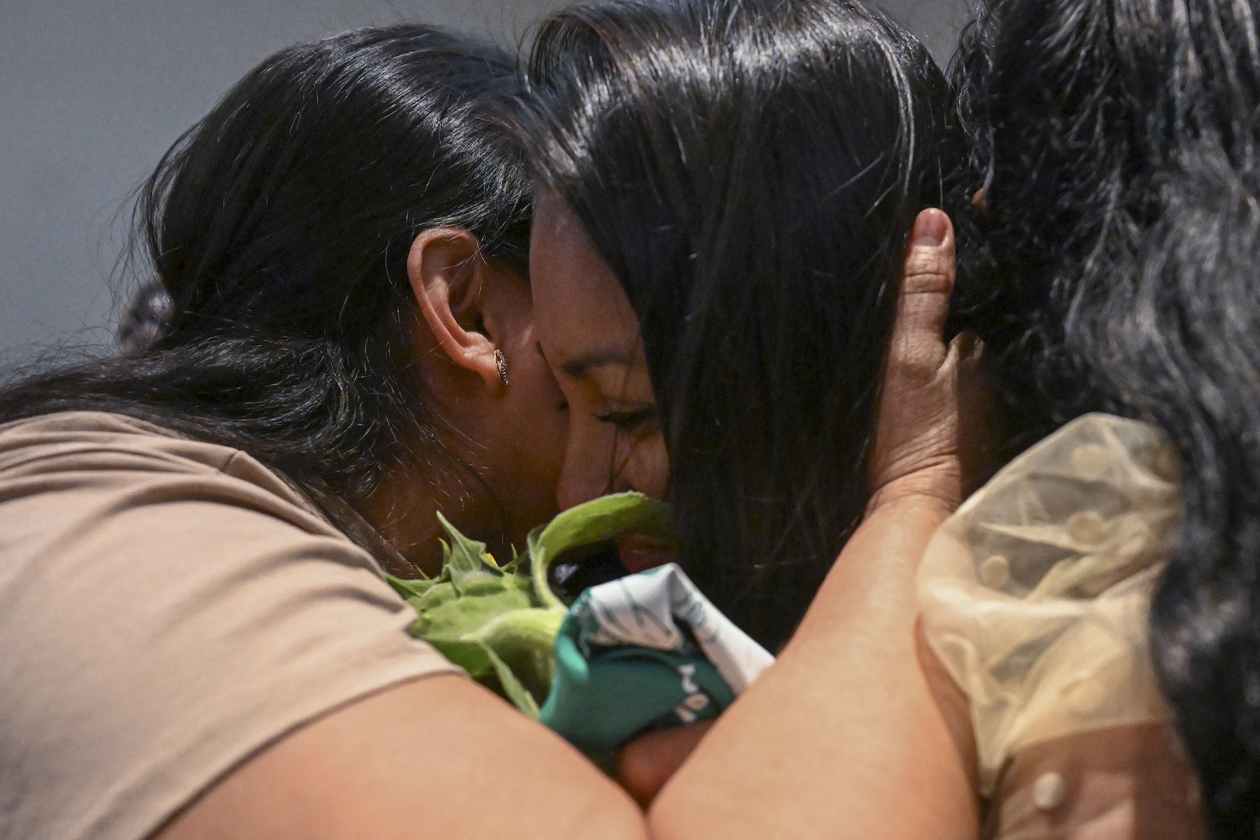 Salvadoran Lilian karen orellana 17 and more