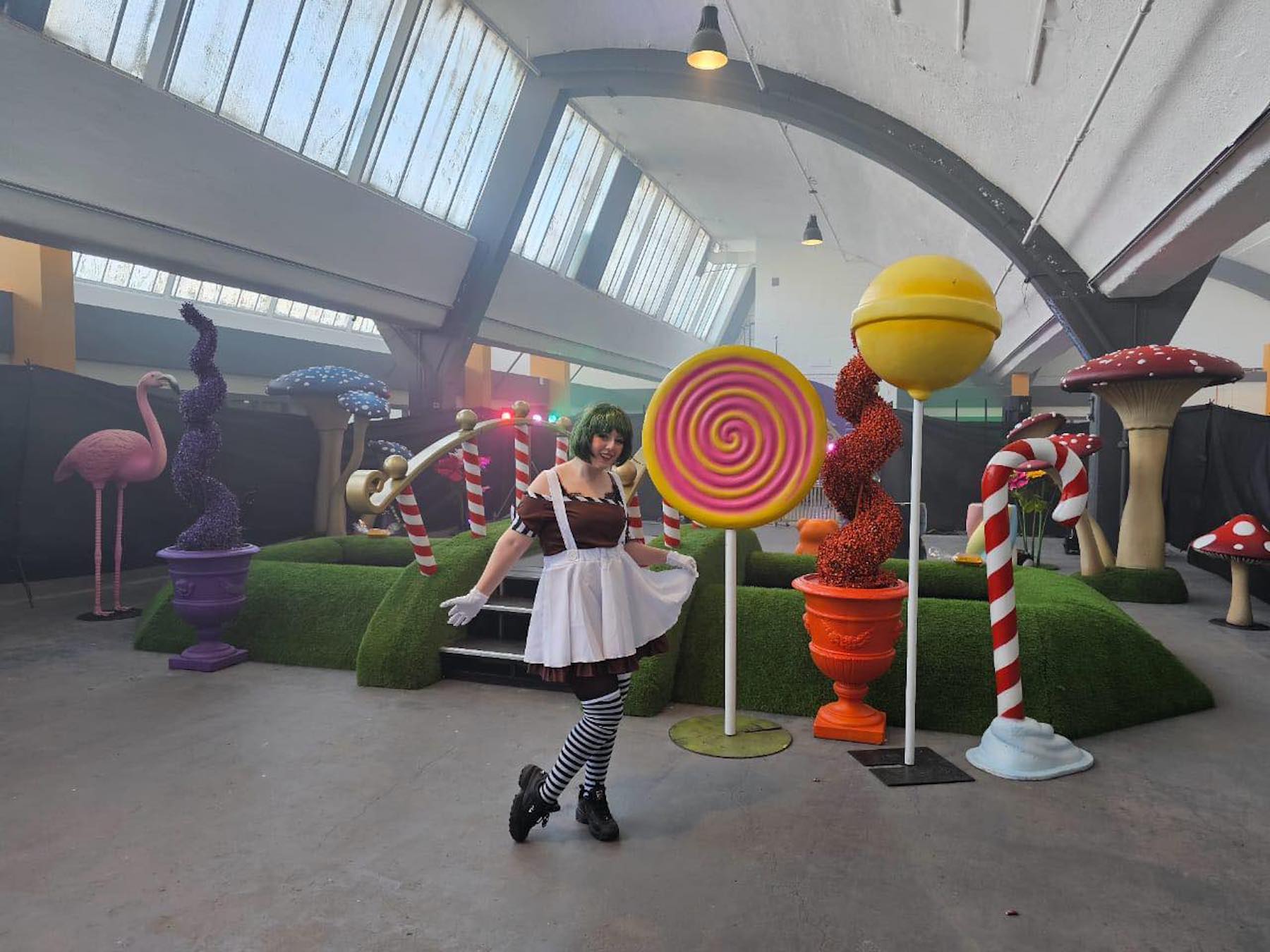 willy wonka scotland actors