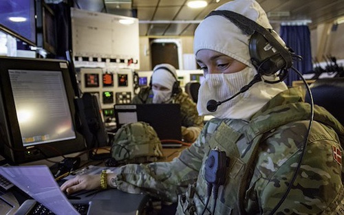 women solider military denamrk