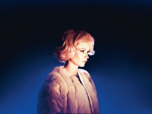 Week-end by Alex Prager