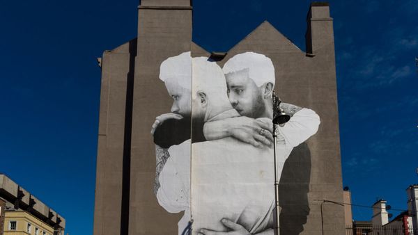 Joe Caslin’s quiet, emotional giant murals