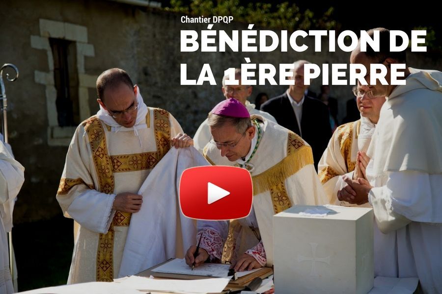 Bénédiction de la première pierre