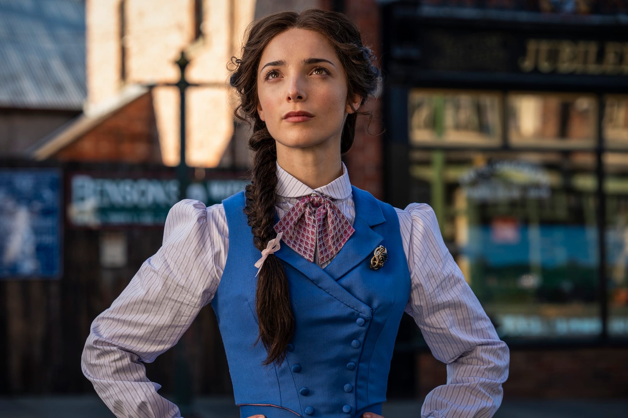 Jessica Reynolds in 'A Woman of Substance'