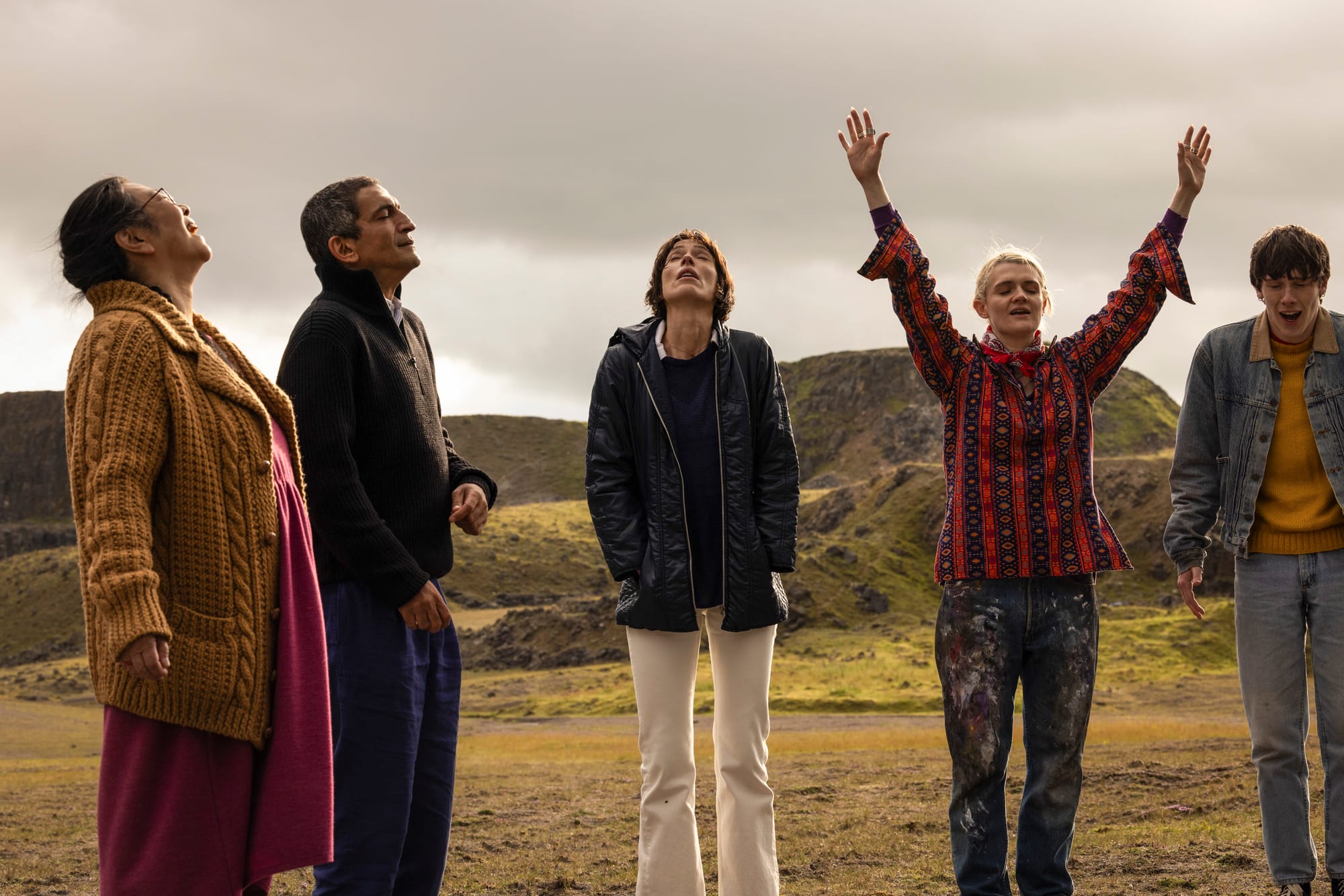 Amir Waked, Rebecca Hall, Gayle Rankin, and Ollie West in 'The Listeners'